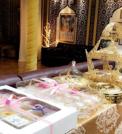 Kunoos Al Jamal Ladies Saloon