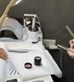 Sjk Beauty Saloon